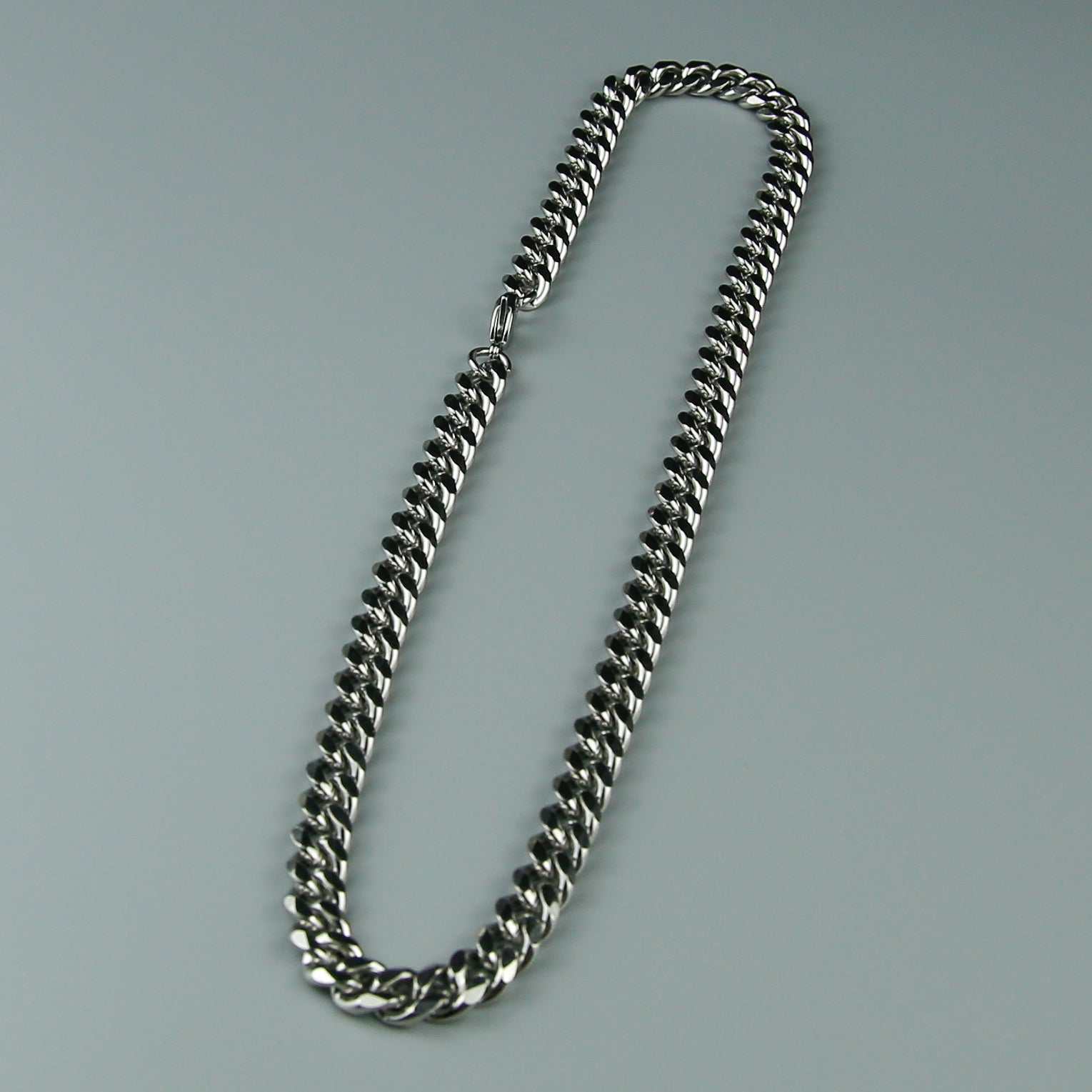 9mm Cuban Link Halskette - Element Juwelier